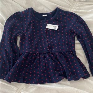 Baby Gap 4T girls navy heart shirt